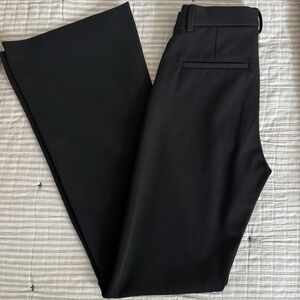 Abercrombie & Fitch Stretch Flare Dress Pant - Size 26L